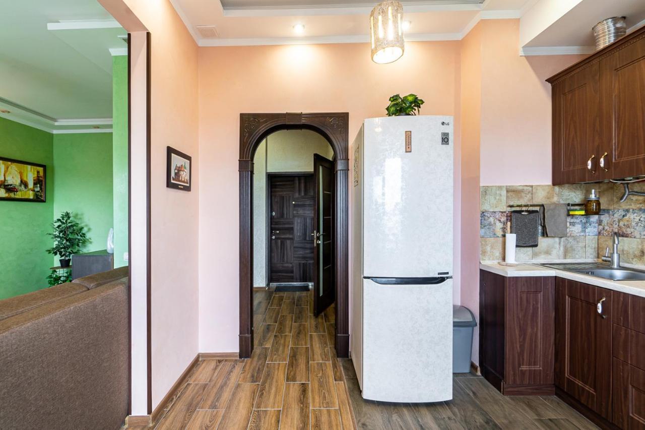 Apartments “U Prawnika” Lviv Kültér fotó
